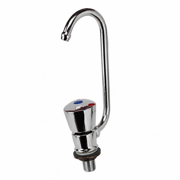 Rubinetto in ottone cromato